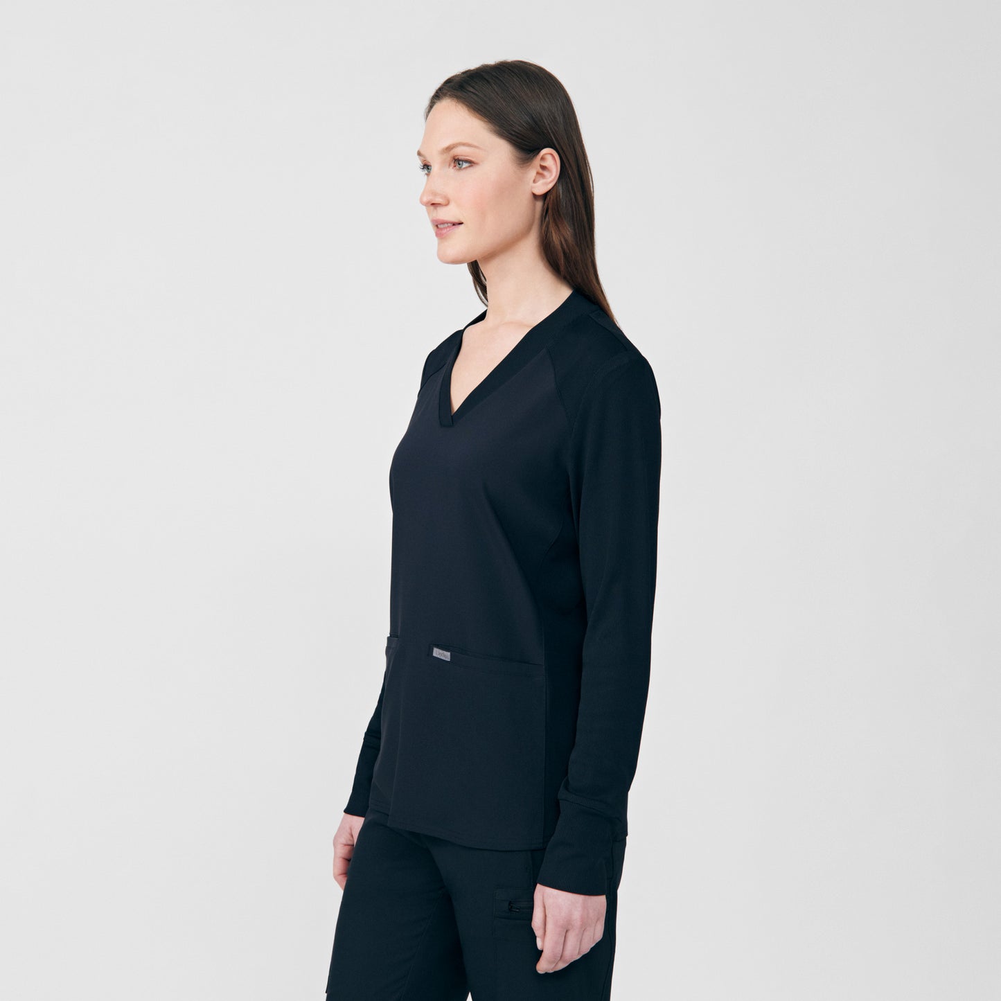 Forward 2-Pocket V-Neck Top  | Black