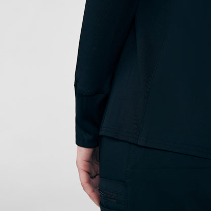Forward 2-Pocket V-Neck Top  | Black