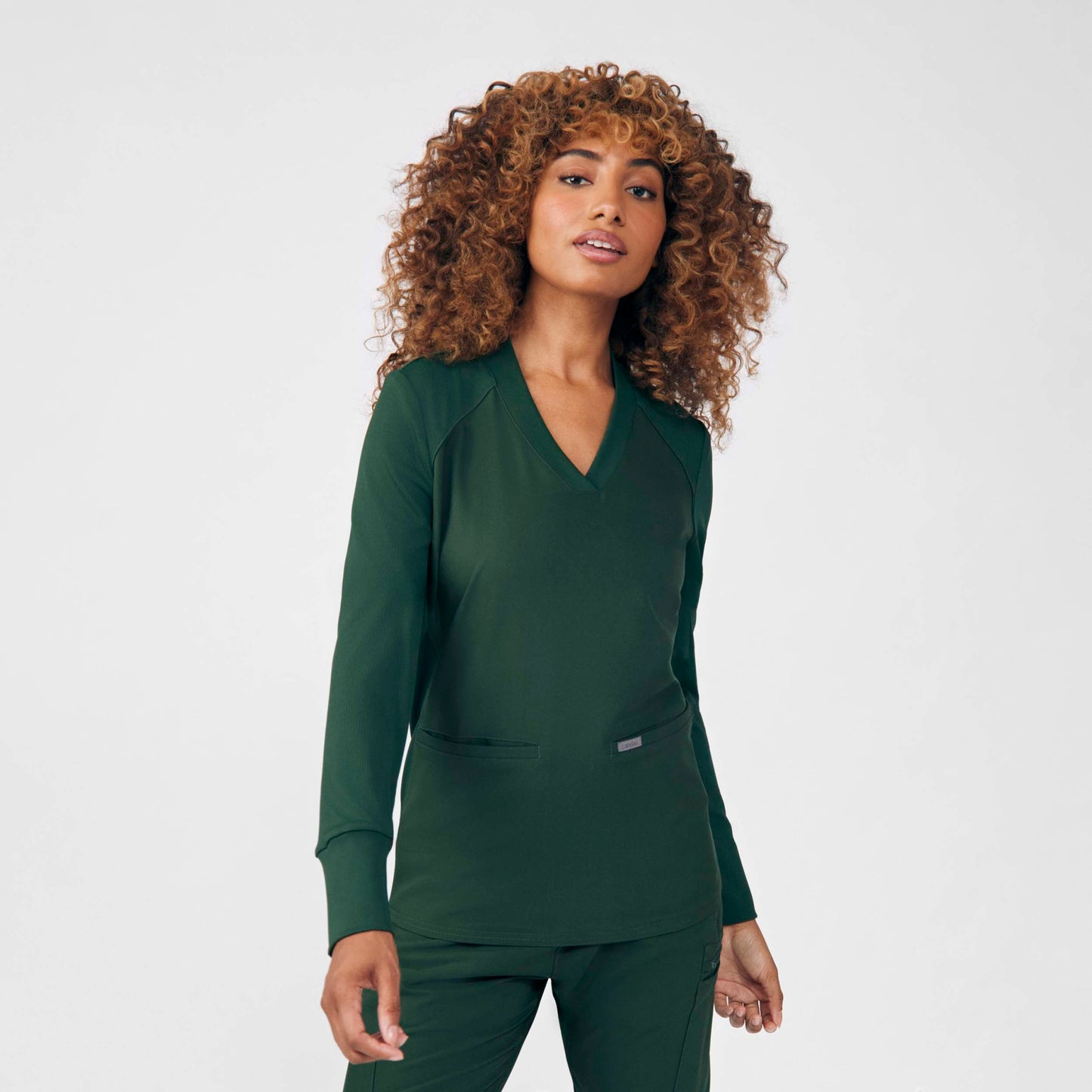 Forward 2-Pocket V-Neck Top  | Mountain View