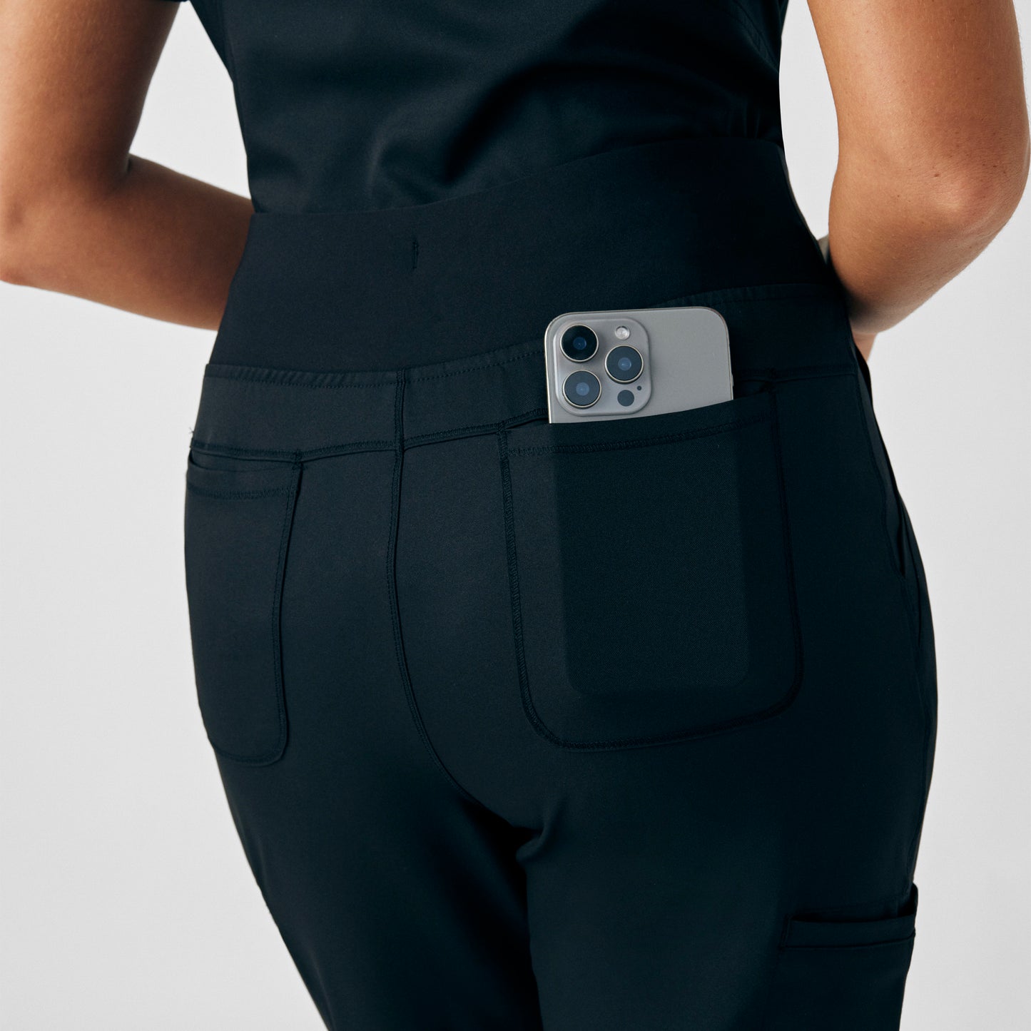 VIBE Jogger Pants  | Black