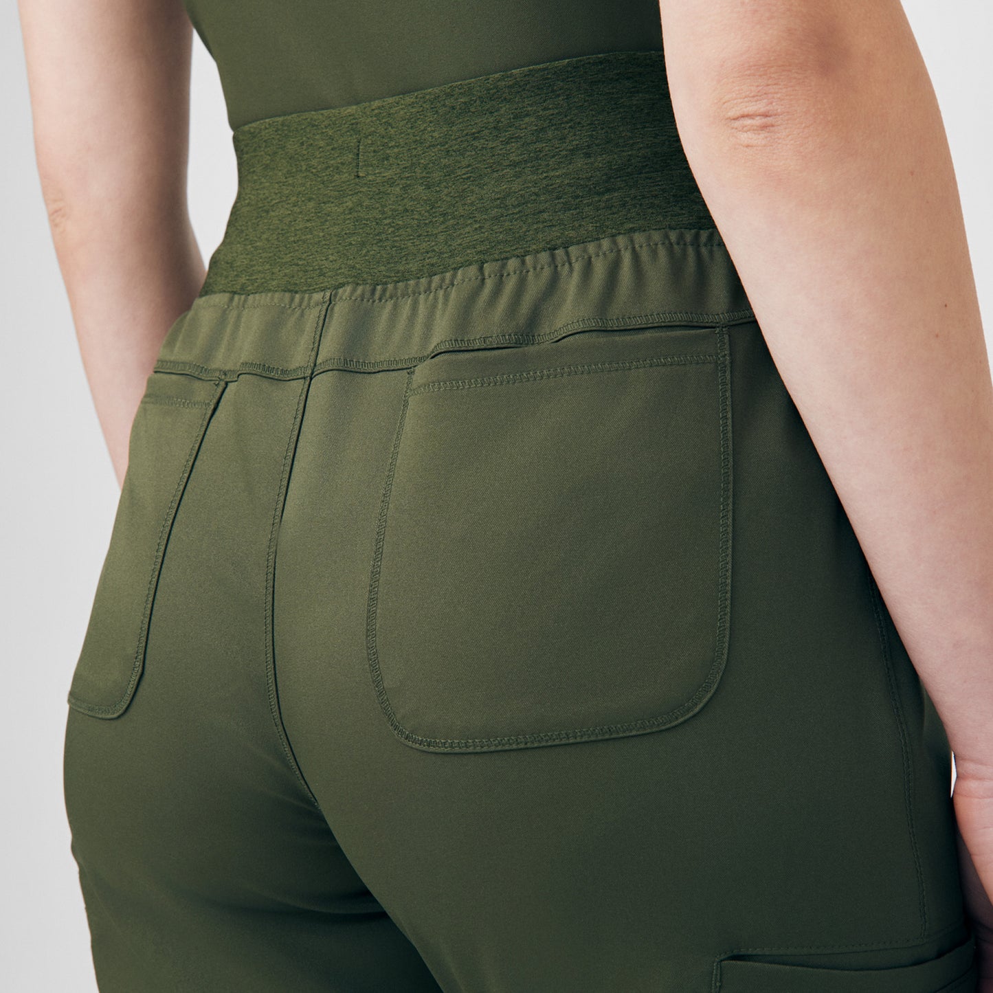 VIBE Jogger Pants  | Olive