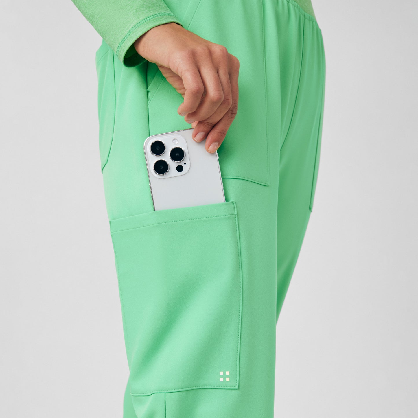 VIBE Cargo Pants  | Mint Julep