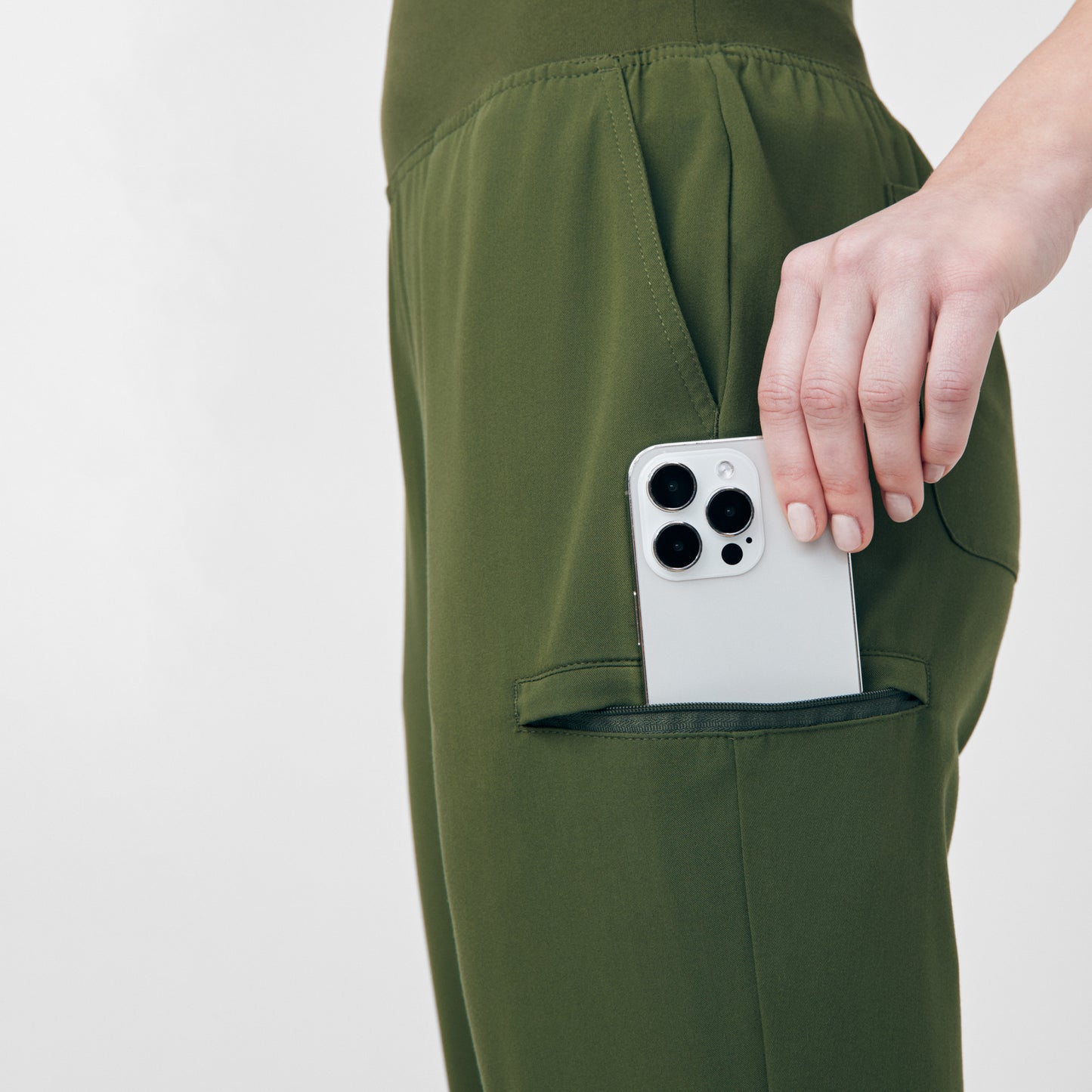 CRFT Jogger Pants  | Olive