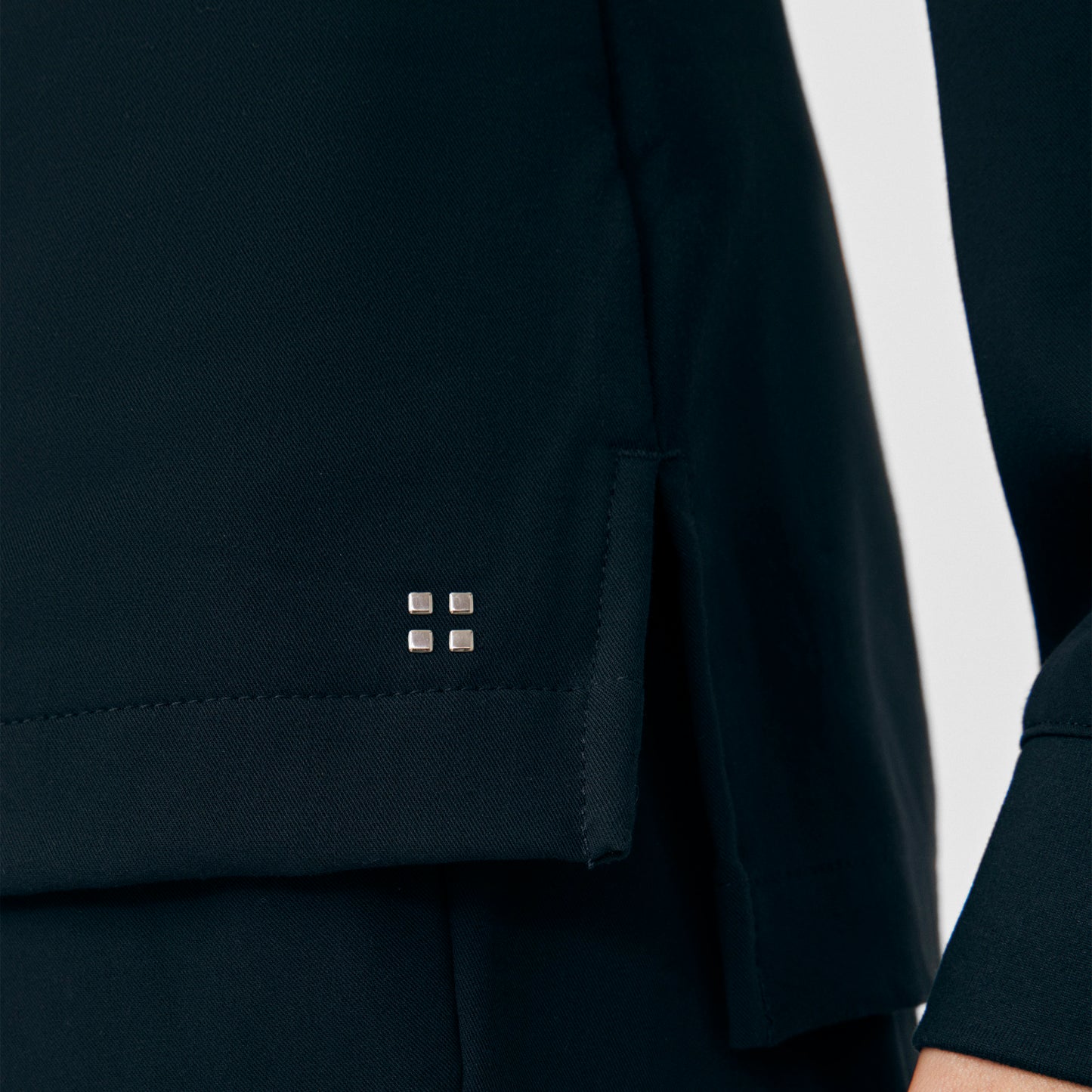 CRFT 2-Pocket Jacket  | Black