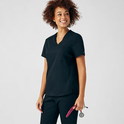 VIBE 2-Pocket V-Neck Top  | Black
