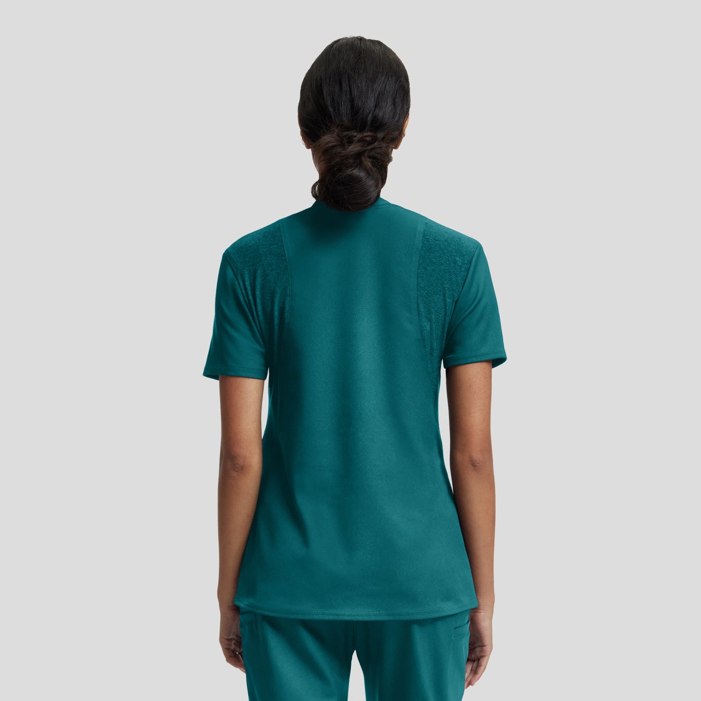 VIBE 2-Pocket V-Neck Top  | Caribbean