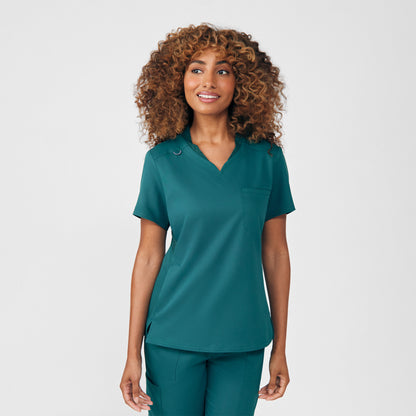 VIBE 2-Pocket V-Neck Top  | Fern