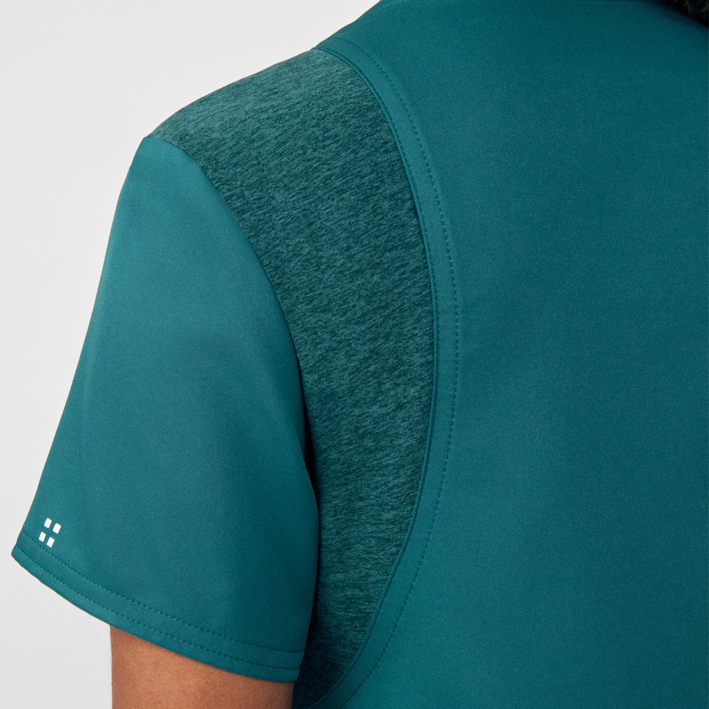 VIBE 2-Pocket V-Neck Top  | Fern