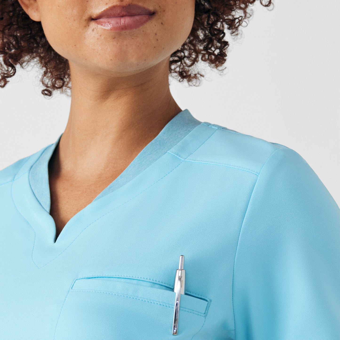 VIBE 2-Pocket V-Neck Top  | Island Blue