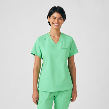 VIBE 2-Pocket V-Neck Top  | Mint Julep