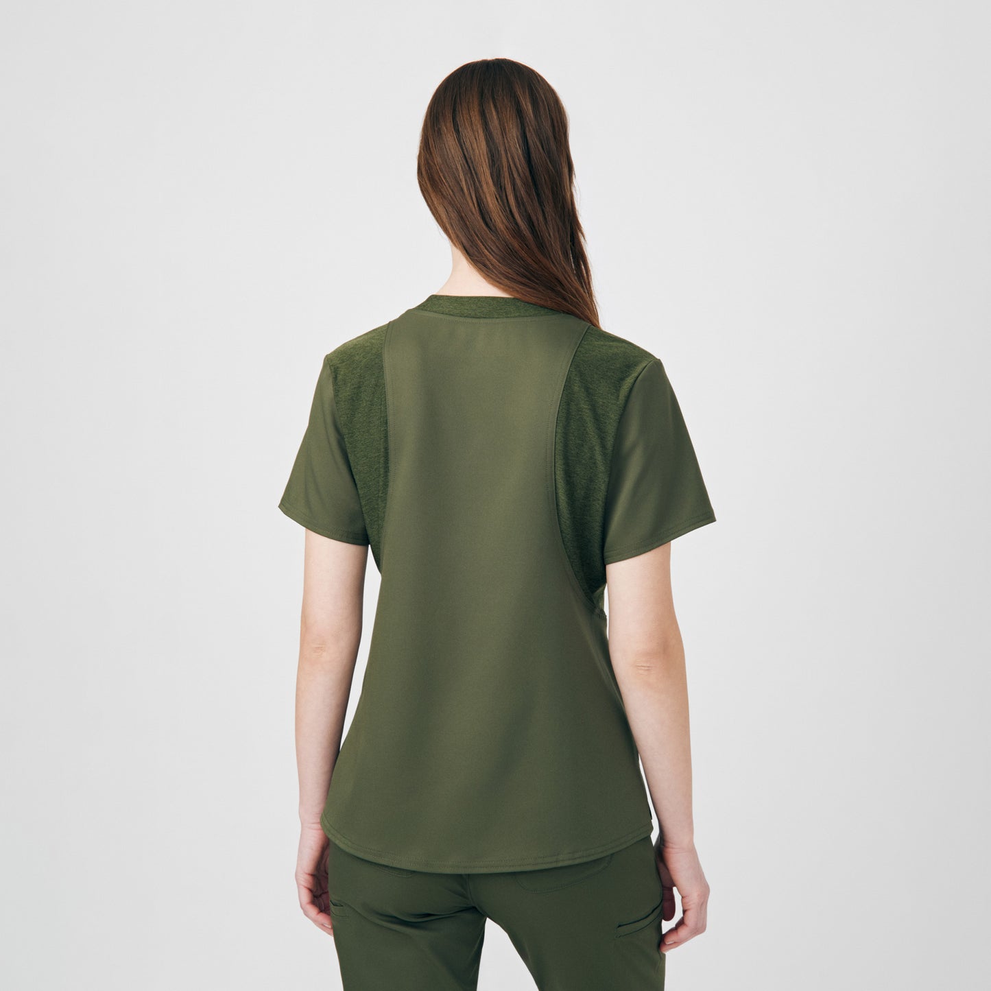 VIBE 2-Pocket V-Neck Top  | Olive