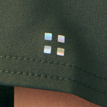 VIBE 2-Pocket V-Neck Top  | Olive