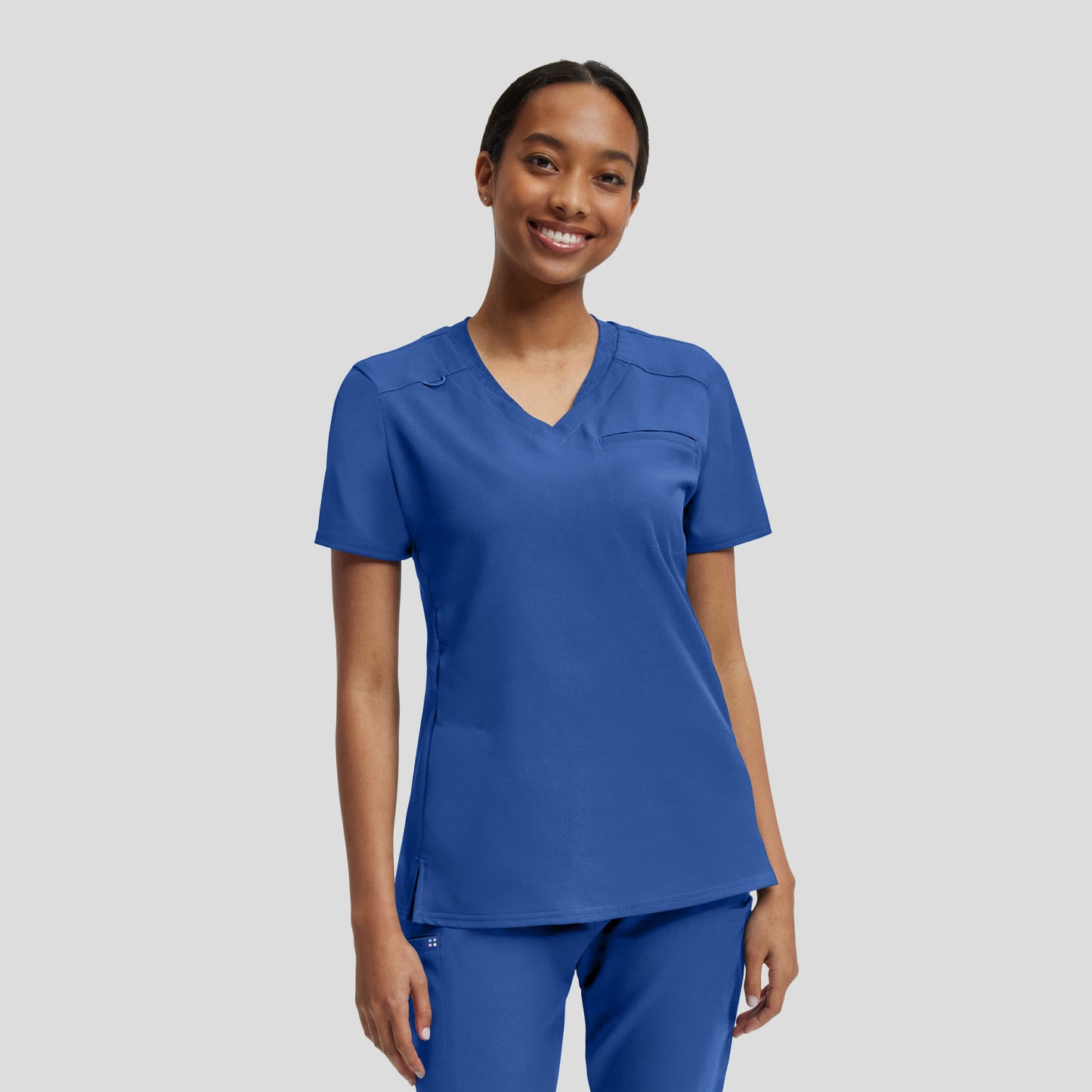 VIBE 2-Pocket V-Neck Top  | Royal