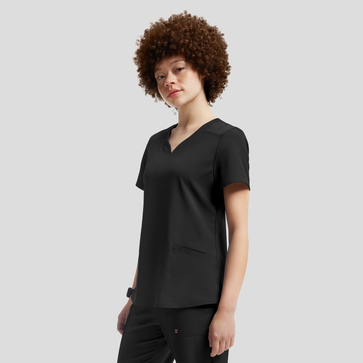 VIBE 3-Pocket V-Neck Top  | Black
