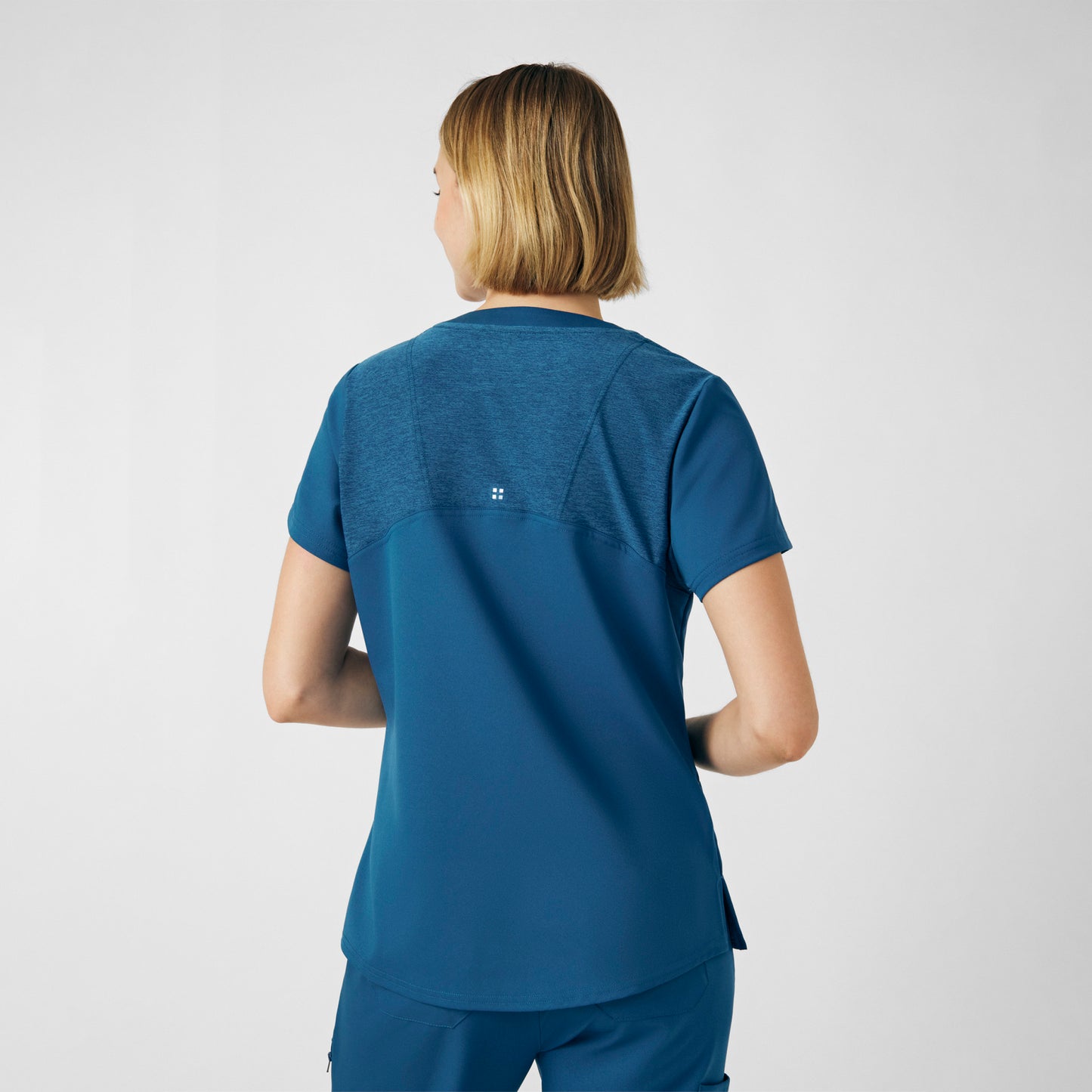 VIBE 3-Pocket V-Neck Top  | Caribbean