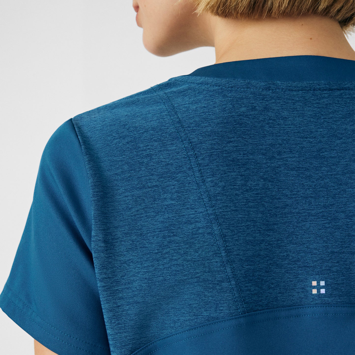 VIBE 3-Pocket V-Neck Top  | Caribbean