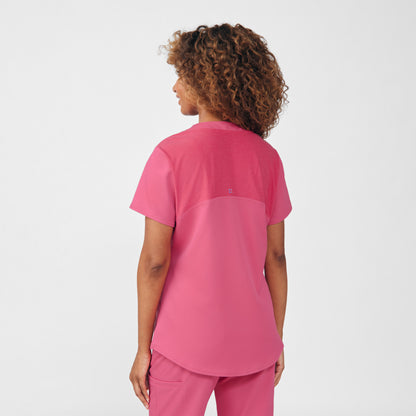 VIBE 3-Pocket V-Neck Top  | Honeysuckle