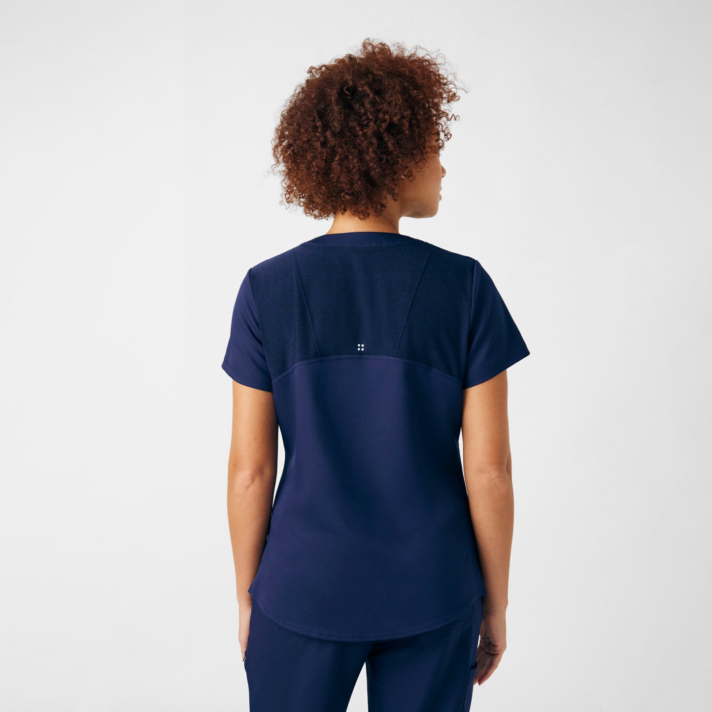 VIBE 3-Pocket V-Neck Top  | Navy