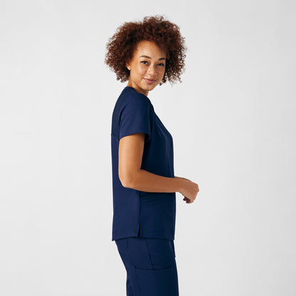 VIBE 3-Pocket V-Neck Top  | Navy