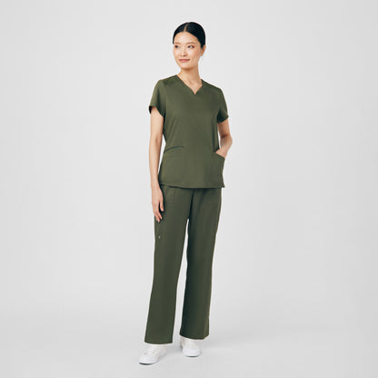VIBE 3-Pocket V-Neck Top  | Olive