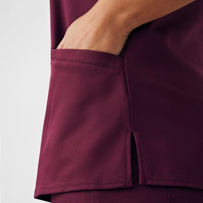 VIBE 3-Pocket V-Neck Top  | Wine