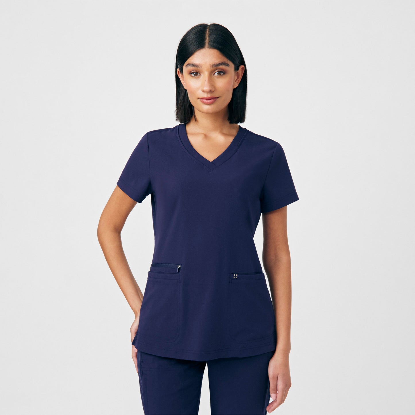 CRFT 3-Pocket V-Neck Top  | Navy