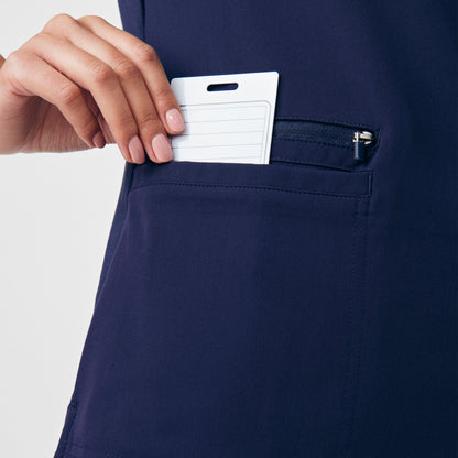 CRFT 3-Pocket V-Neck Top  | Navy