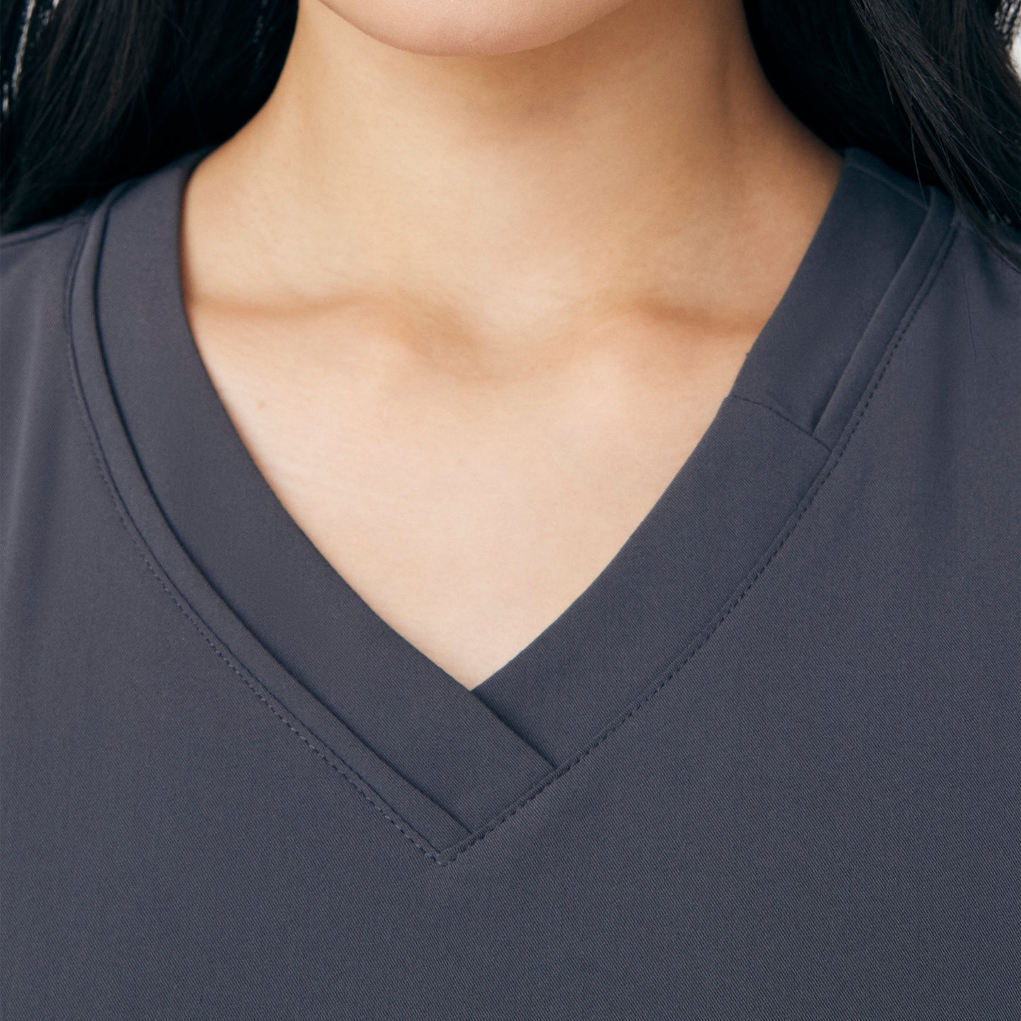 CRFT 3-Pocket V-Neck Top  | Pewter