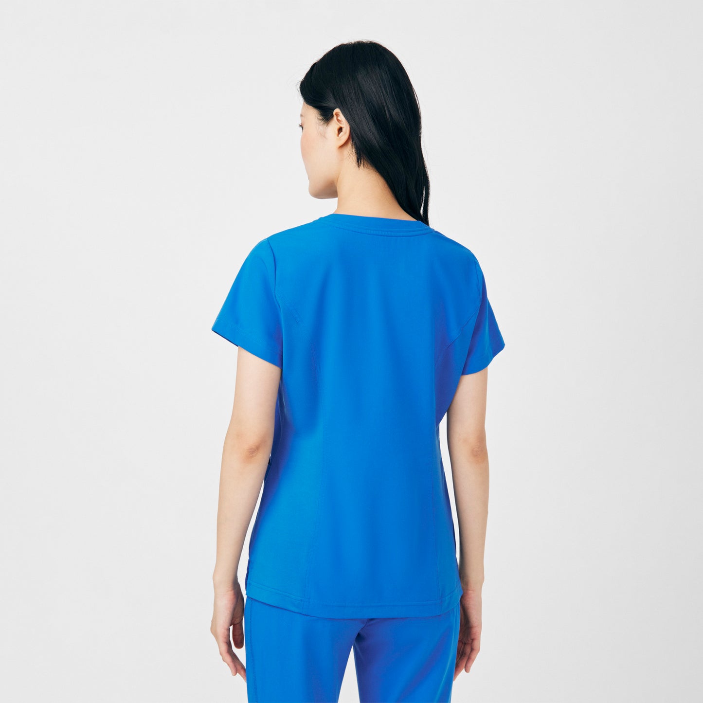 CRFT 3-Pocket V-Neck Top  | Royal