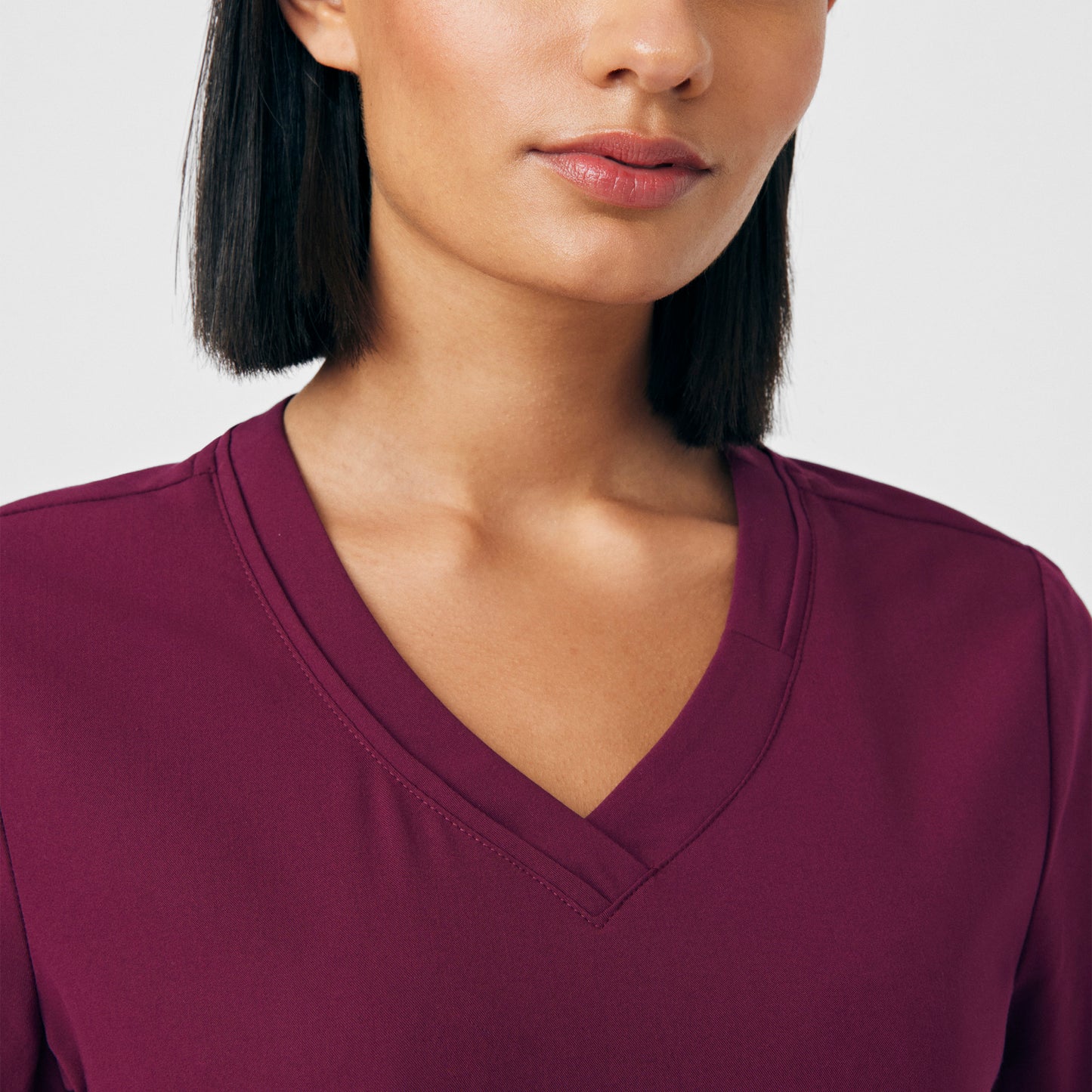 CRFT 3-Pocket V-Neck Top  | Wine