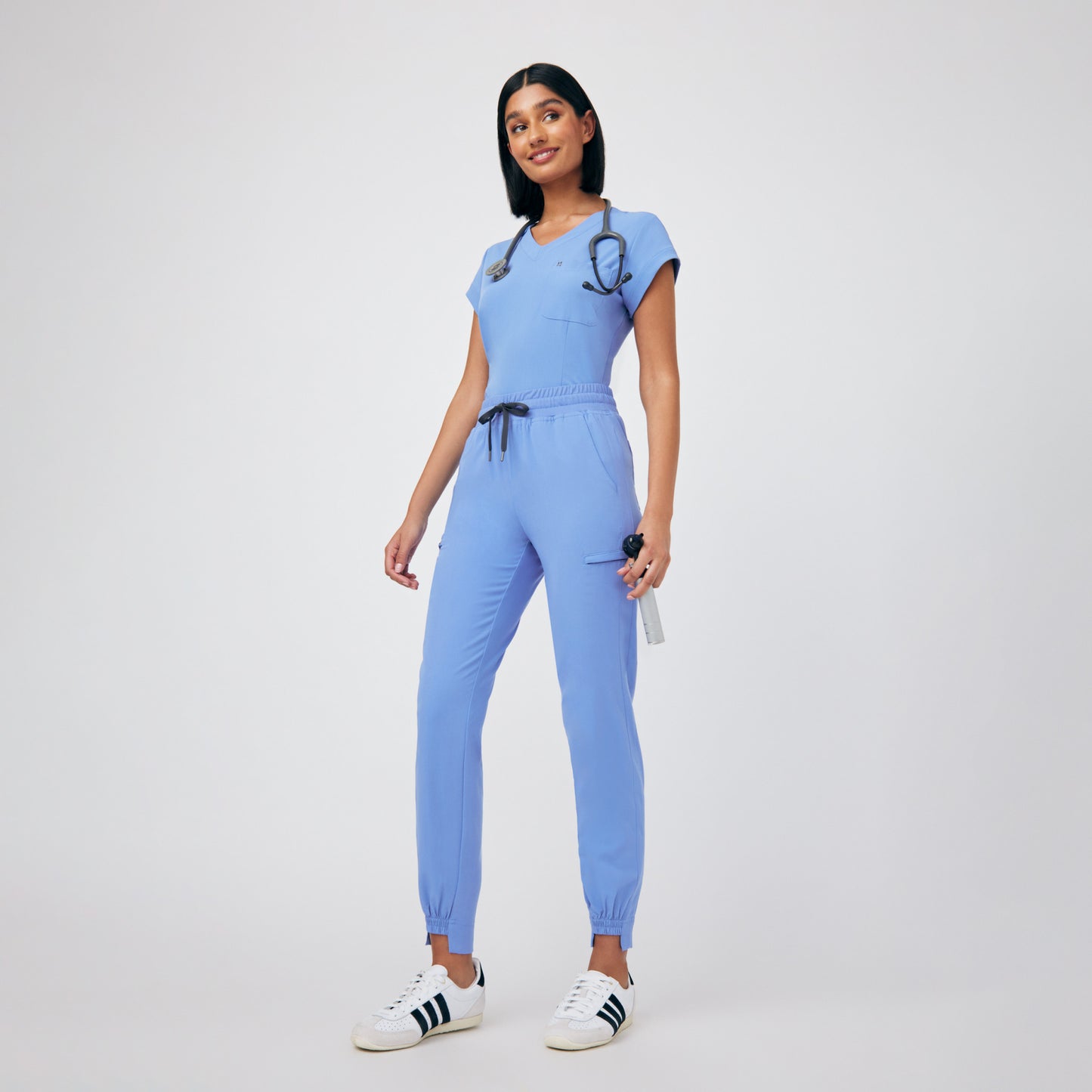 CRFT 1-Pocket V-Neck Top  | Ceileste