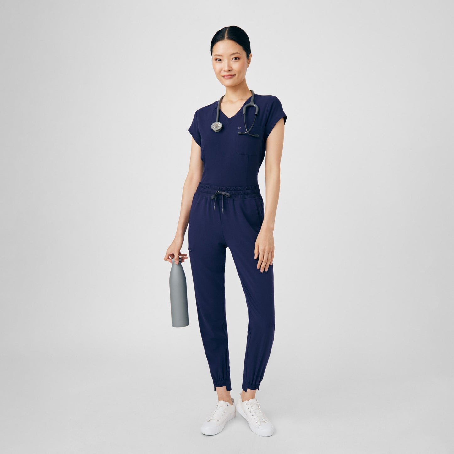 CRFT 1-Pocket V-Neck Top  | Navy