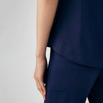 CRFT 1-Pocket V-Neck Top  | Navy