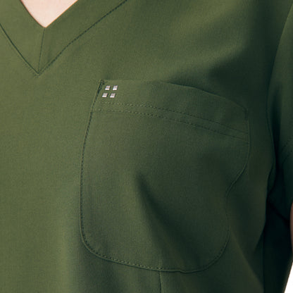 CRFT 1-Pocket V-Neck Top  | Olive