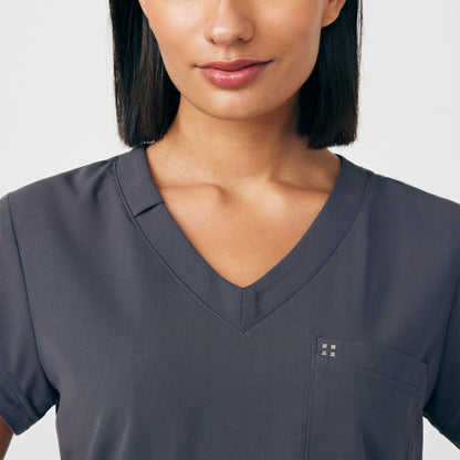 CRFT 1-Pocket V-Neck Top  | Pewter