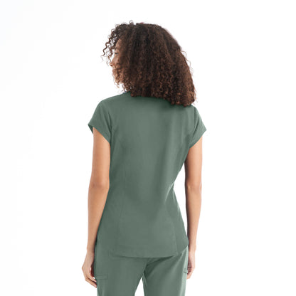 CRFT 1-Pocket V-Neck Top  | Sage Leaf