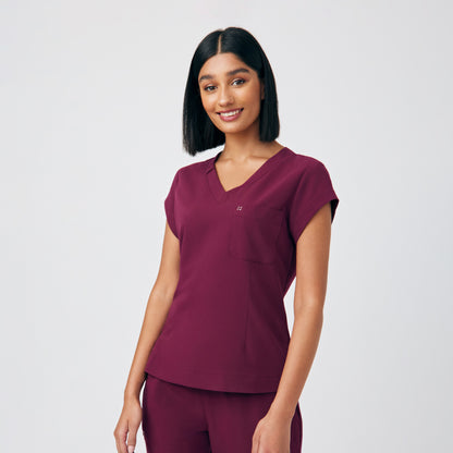 CRFT 1-Pocket V-Neck Top  | Wine