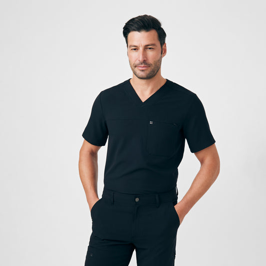 CRFT 2-Pocket V-Neck Top  | Black