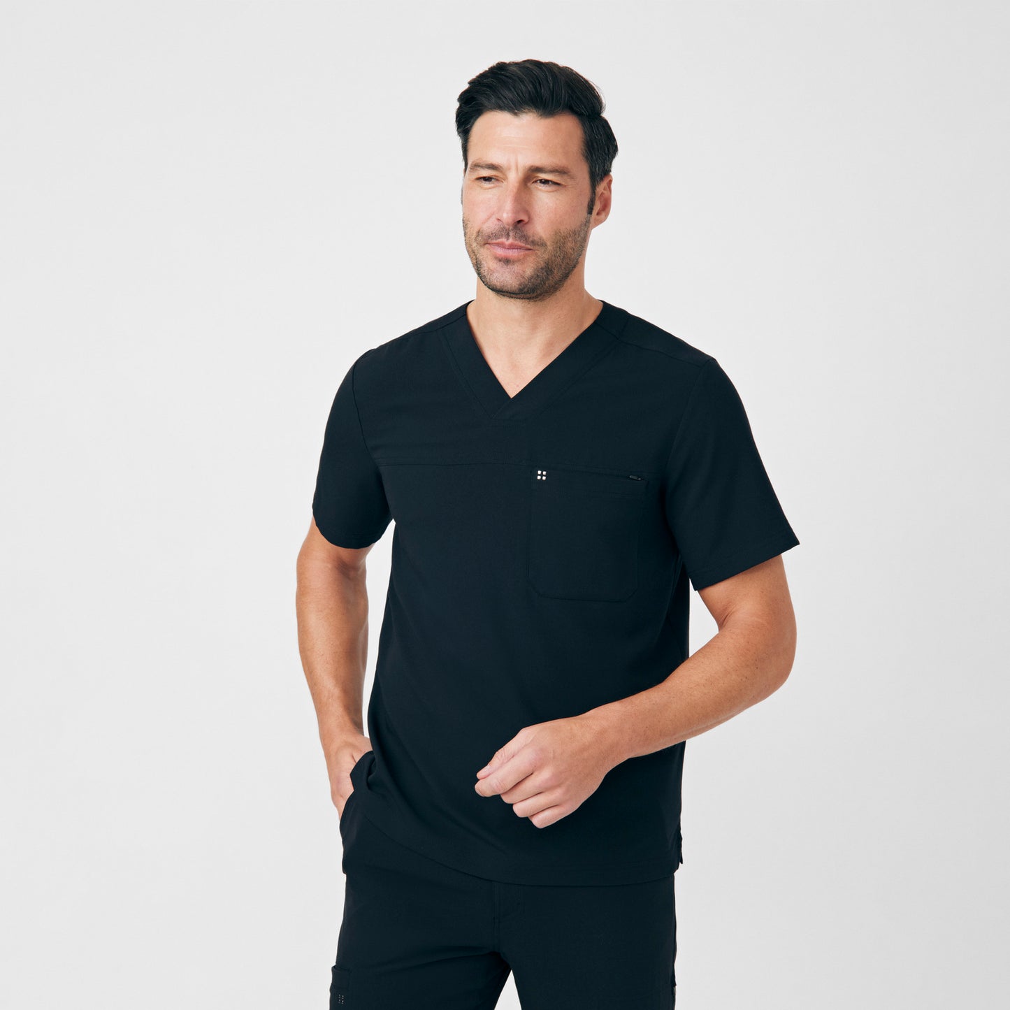 CRFT 2-Pocket V-Neck Top  | Black