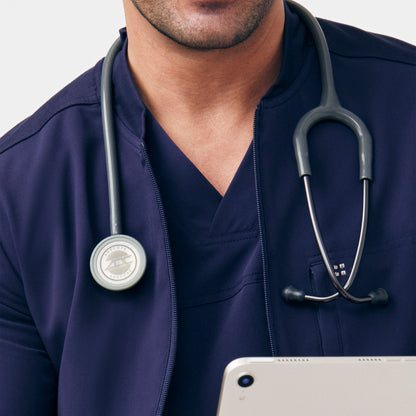 CRFT 2-Pocket V-Neck Top  | Navy