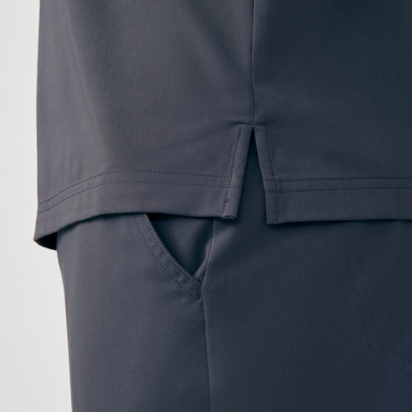 CRFT 2-Pocket V-Neck Top  | Pewter