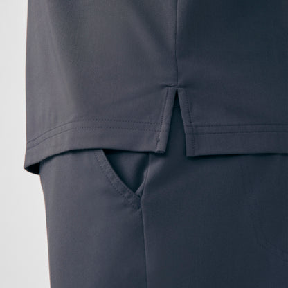 CRFT 2-Pocket V-Neck Top  | Pewter