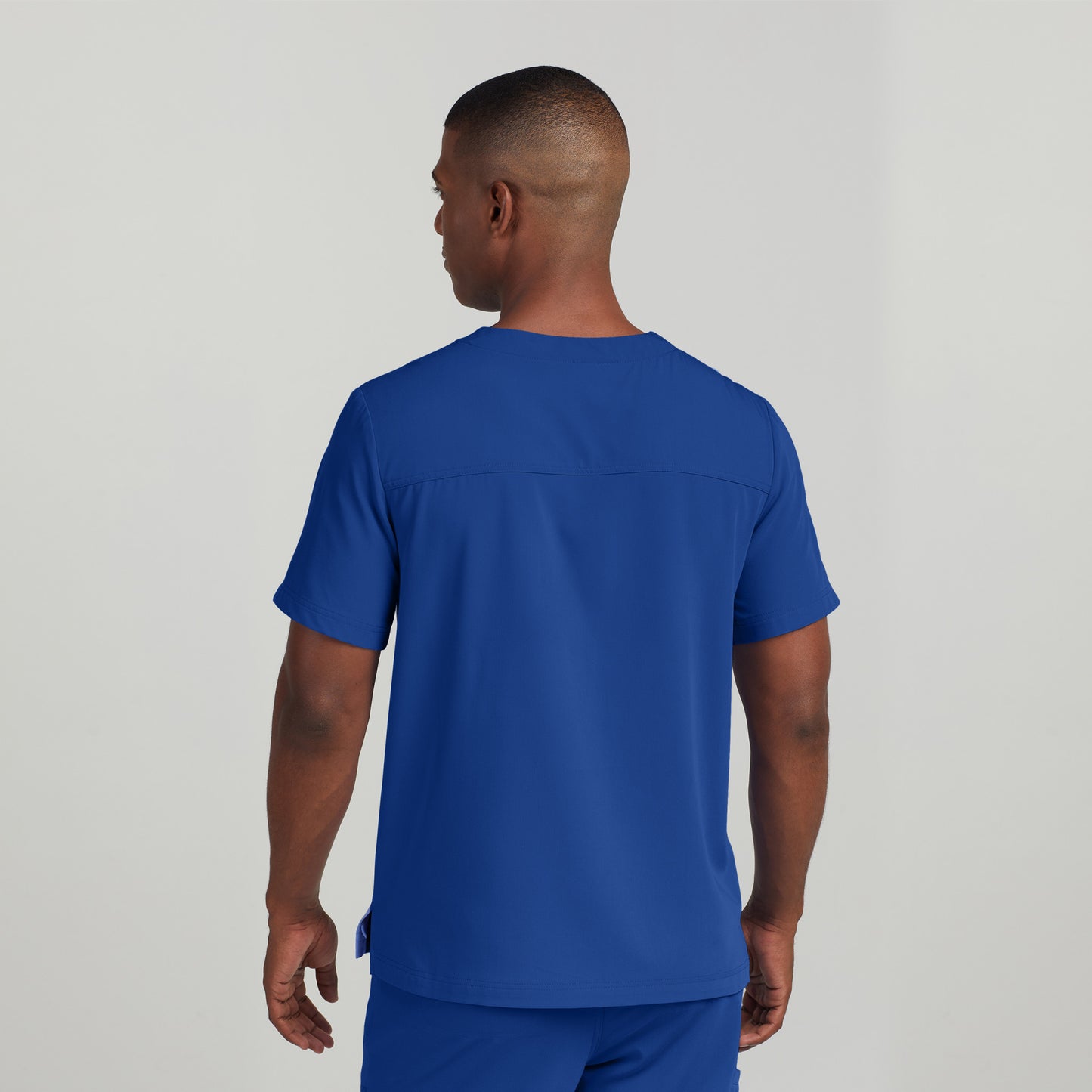 CRFT 2-Pocket V-Neck Top  | Royal