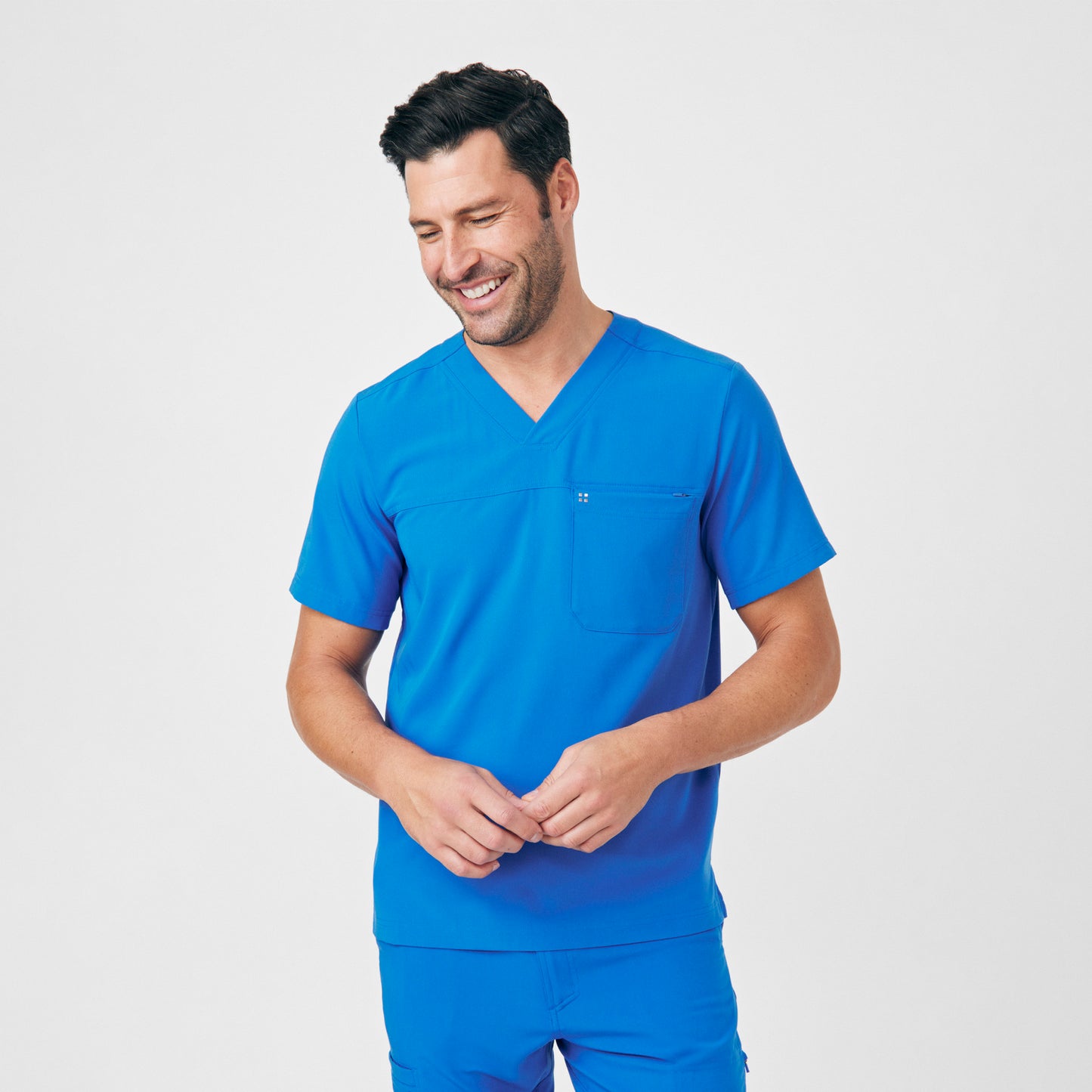 CRFT 2-Pocket V-Neck Top  | Royal