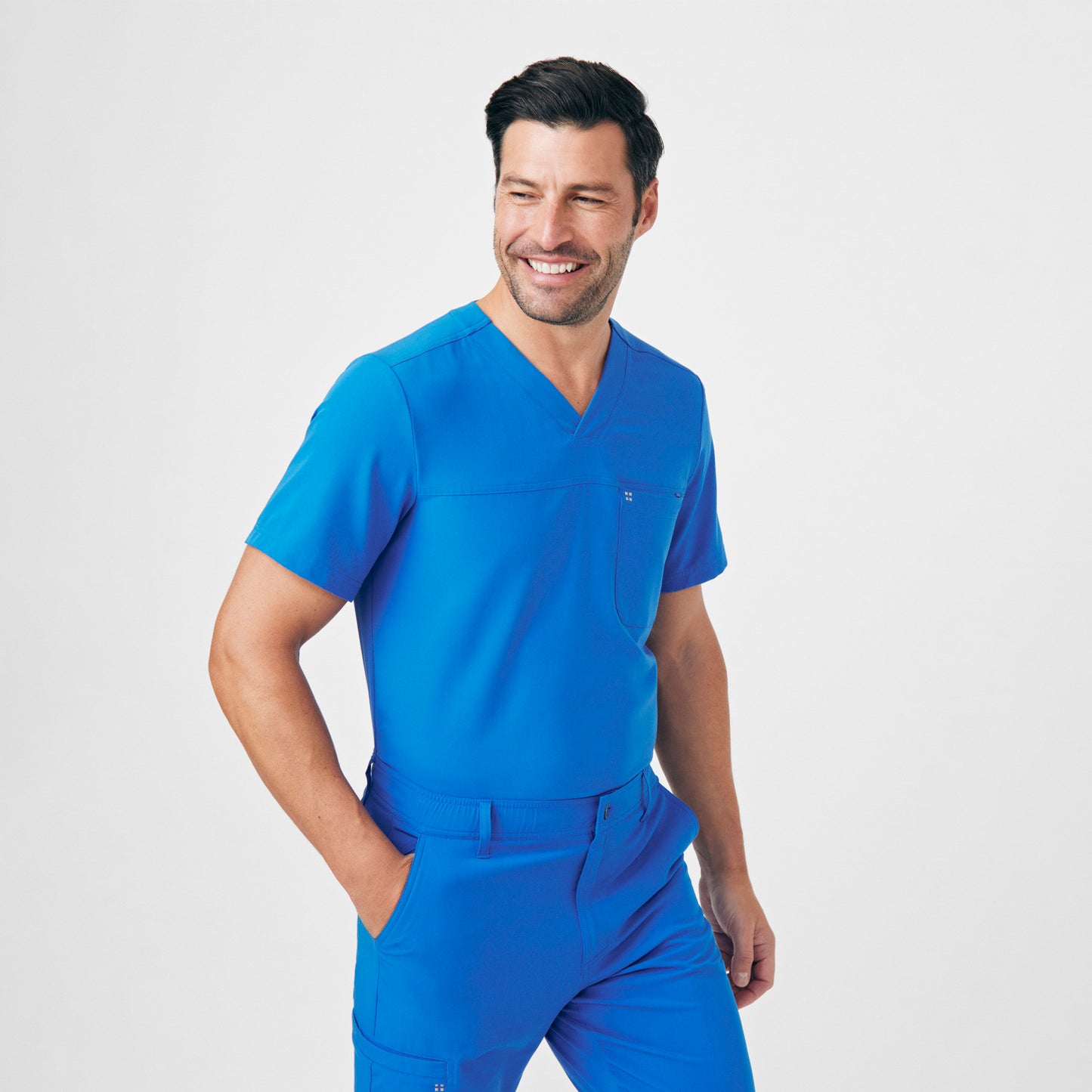 CRFT 2-Pocket V-Neck Top  | Royal