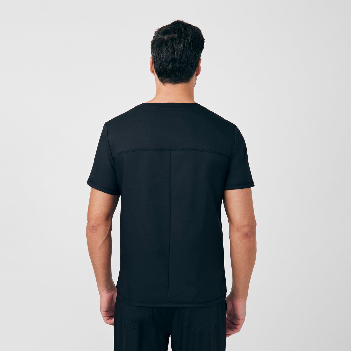 VIBE 2-Pocket V-Neck Top  | Black