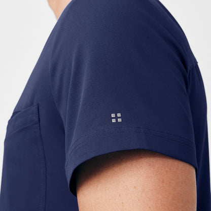 CRFT 4-Pocket V-Neck Top  | Navy