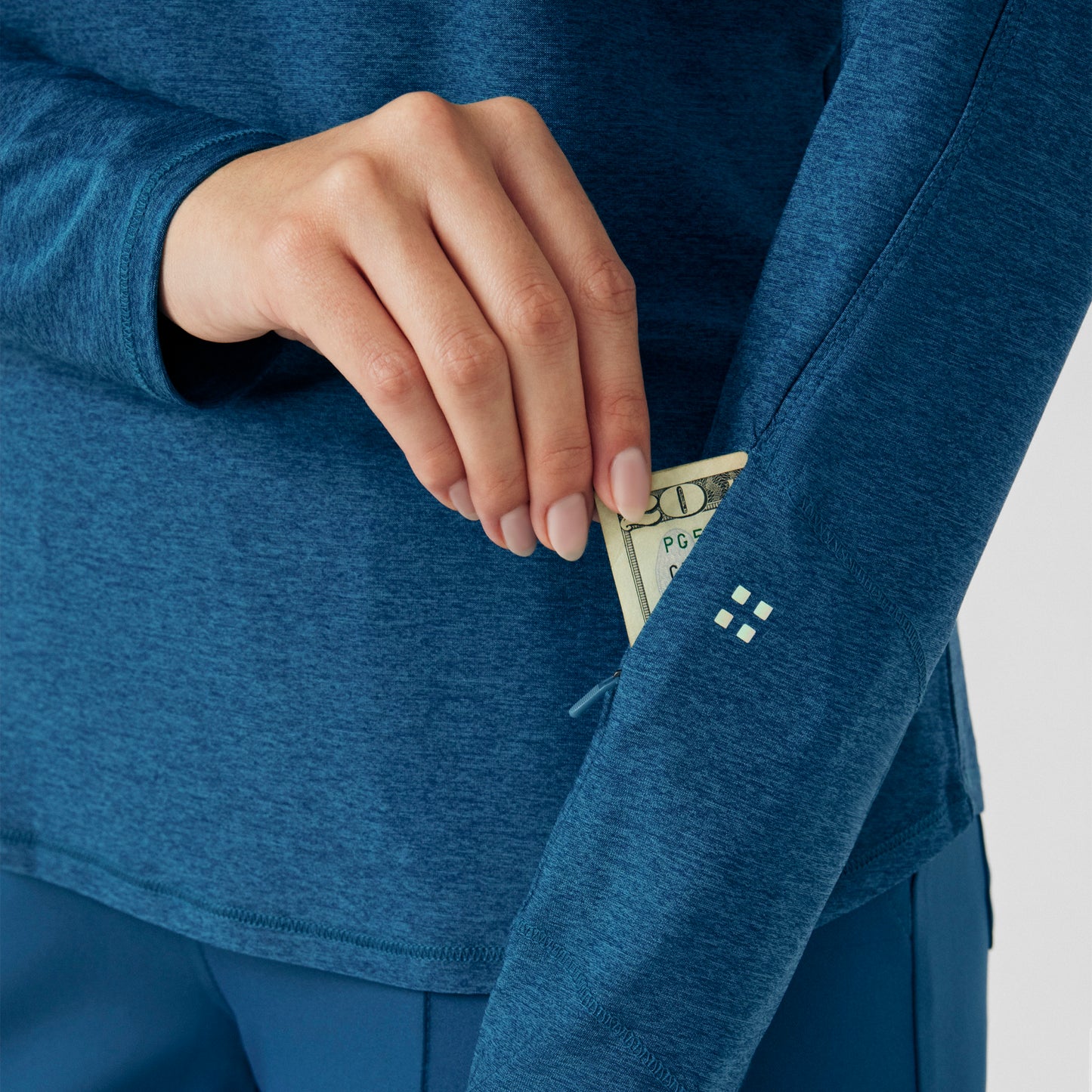 VIBE 1-Pocket Long-Sleeve Tee  | Heather Caribbean