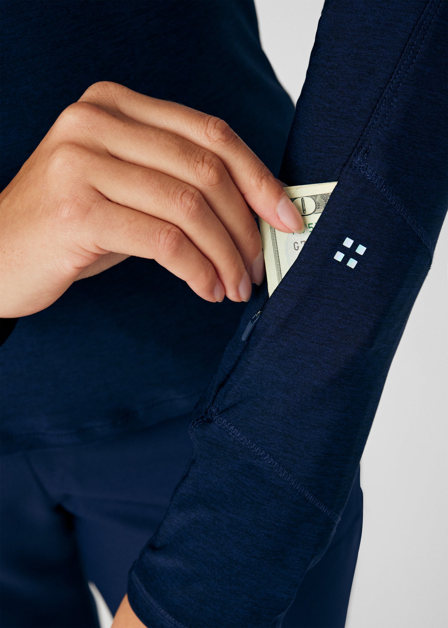 VIBE 1-Pocket Long-Sleeve Tee  | Heather Navy