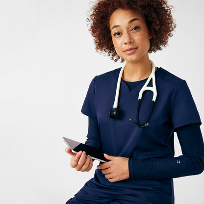 VIBE 1-Pocket Long-Sleeve Tee  | Heather Navy